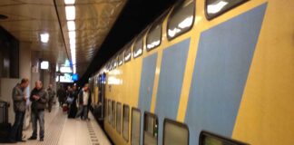 アムス空港からの電車移動はご用心!