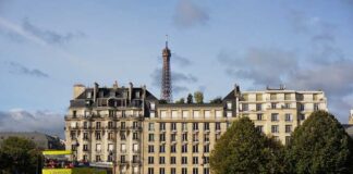 パリ・オープン・ツアーの取説 オープンツアーバスに大幅なリニューアルがあったようです