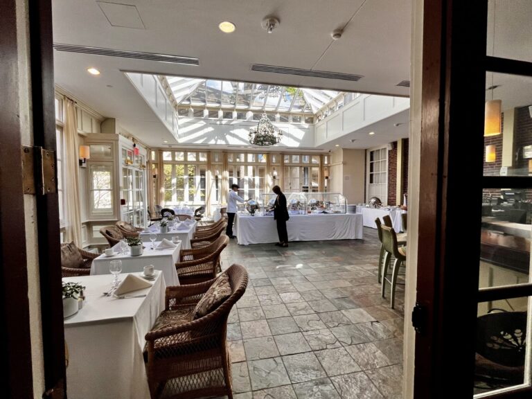 Harvard Faculty Clubでランチビュッフェ